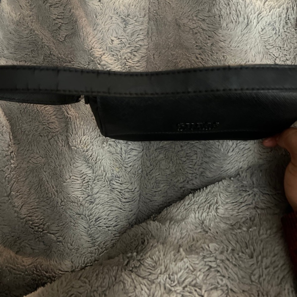 SOLD-GUESS black shoulder bag - Picture 5 of 6